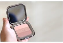 Jakie kosmetyki warto mieć zawsze przy sobie?